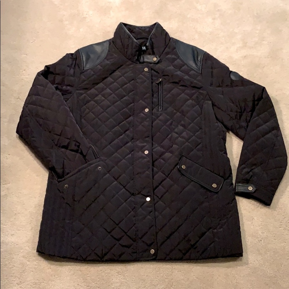 Beautiful Ralph Lauren quilted coat with leather